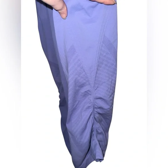 Athleta Maternity Ruched Racerback Workout Yoga Tank Medium Lilac Purple - Picture 3 of 5